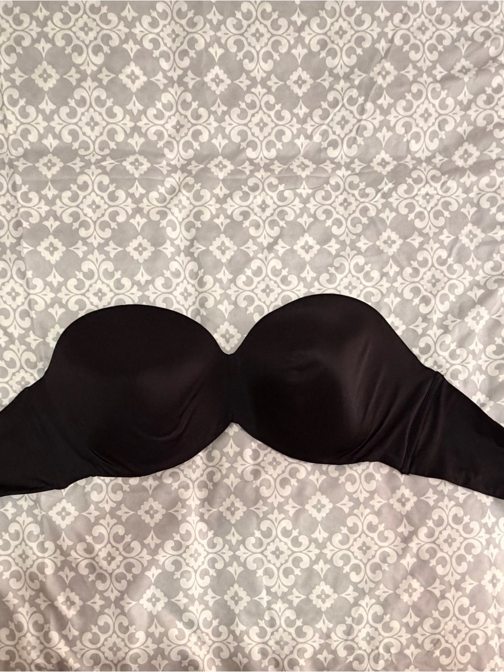 Maidenform Black Strapless Smooth Bra